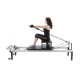 Frame Sitting Box van Align-Pilates voor een pilates reformer